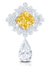 The Graff Royal Star of Paris – wysadzana diamentami o łącznej masie ponad 200 karatów – prawdopodobnie to najdroższa brosza, jaką kiedykolwiek stworzono. Źródło: The Jewellery Editor